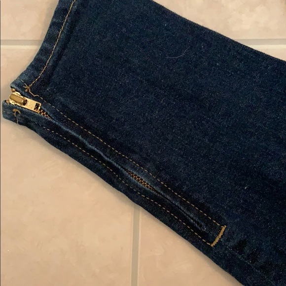 H&M Jeans - Picture 2 of 4